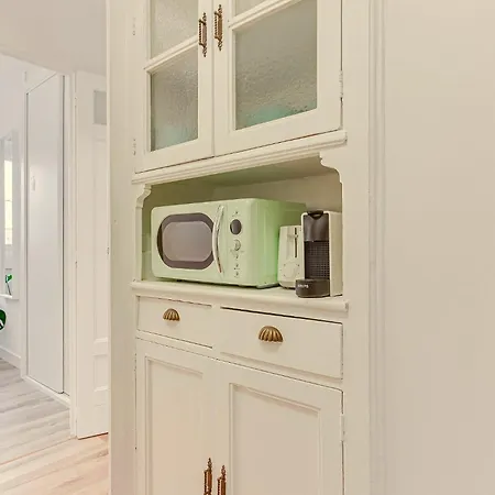 Apartment Hideaway